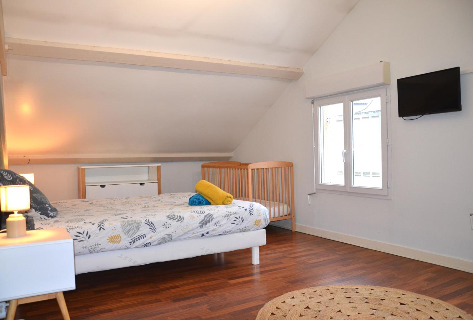 Apartament Le Cocon Troyen - 6-8P - 2 Parking Gratuits Troyes Zewnętrze zdjęcie